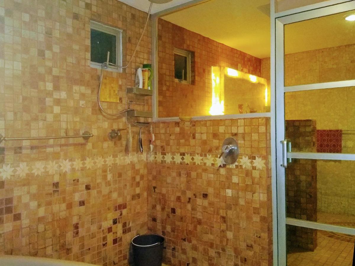 Habitacion Matrimonial Con Cama Y Sofa Para Cuatro Personas Tlaxcalancingo Esterno foto